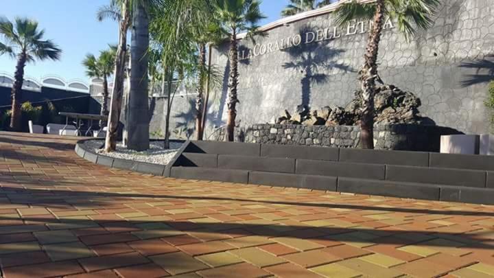 Villa Corallo Dell'Etna Ачи-Сант'Антонио Экстерьер фото